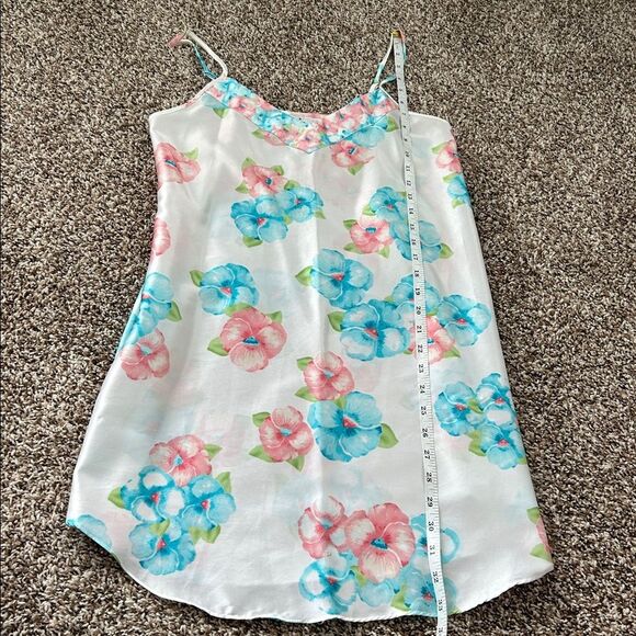 Vintage Secret Treasures Floral Sexy Slip Nightgown & Robe Set Small - Picture 13 of 15